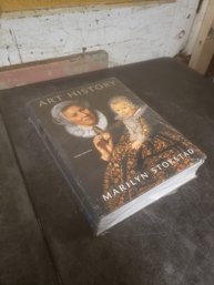 New Large Art History Book D3