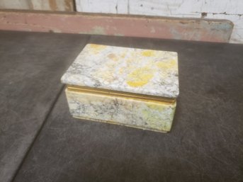 Alabaster Box D3