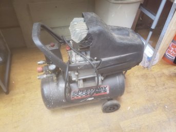 Speedway Series Rolling Air Compressor B4