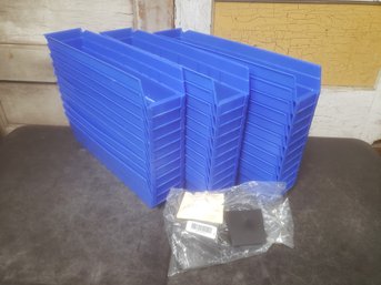 Plastic Shelf Storage Bin Lot With Dividers G1