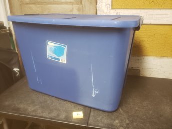 32 Gallon Storage Tote #6 D1