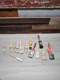 New Paint Brush Lot A3