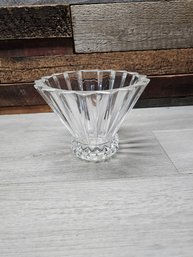 LARGE ROSENTHAL BLOSSOM CRYSTAL GLASS FRUIT BOWL CENTERPIECE GERMANY A6