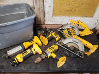 DeWalt Tool Lot B2