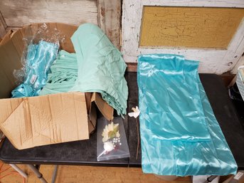 Aqua Blue Napkin And Table Runner Lot B1