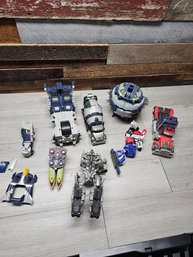 Nice Lot Of Vtg Transformers A6