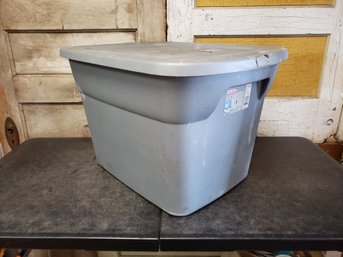18 Gallon Gray Sterilite Storage Tub B1
