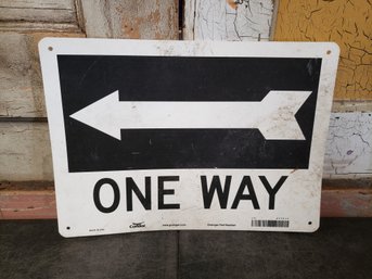 One Way Sign K2