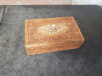 Carved Wooden Box With Inlay K2