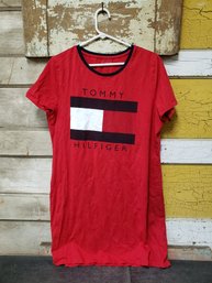 L Tommy Hilfiger Dress Or Sleep Shirt CRb