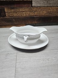 KPM Berlin Kurland Gravy Boat A1