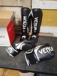 XL Venom MMA Gloves And Shin Guards Lot B1