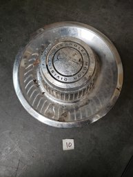 Vtg Chevrolet Hubcap Center R1b#10