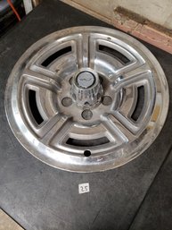 Vtg Ford Hubcap R1a#25