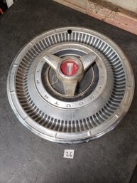 Vtg Plymouth Hubcap R1a#26