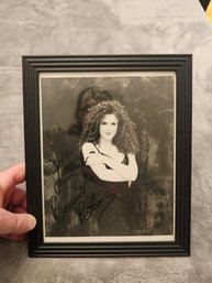 Bernadette Peters Autograph Photo 8x10 Movie Actor Film Signed Star  E100