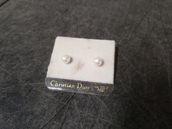 Christian Dior 14k Gold Post Earrings H2