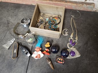 Trinket And Jewelry Lot B4