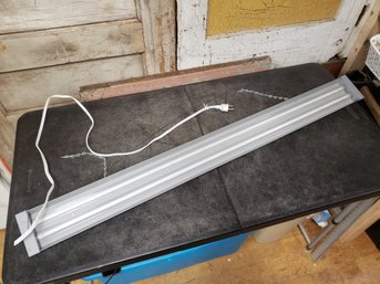 Archipelago LED Shop Light C4