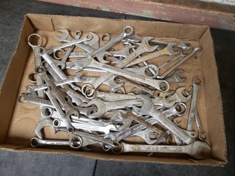 Wrench Lot H4