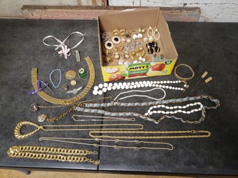 Jewelry Lot D3