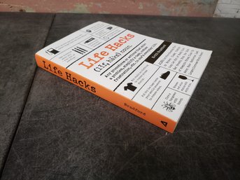 Book: 2014 Life Hacks D1 Stack 3