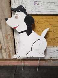 Vtg Wooden Dog Yard Stake D1