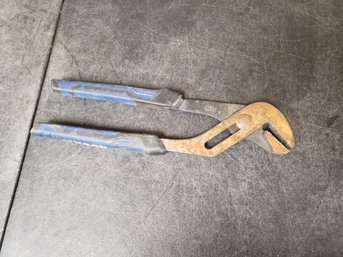 Kobalt Adjustable Tongue And Groove Pliers G4 Bin 1