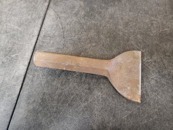 Mayhew Mason Chisel G4 Bin 3