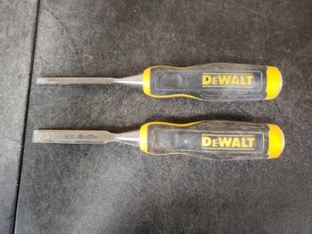 DeWalt Chisel Lot Of 2 G4 Bin 4