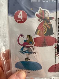 Alice In Wondeland Mini Centerpieces