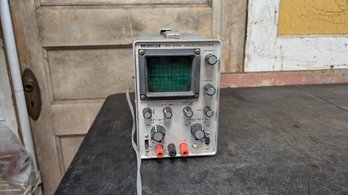 Vtg Leader Oscilloscope