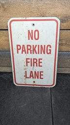 No Parking Fire Lane Sign R6