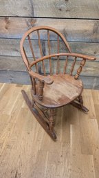 Vtg Child Rocking Chair B4