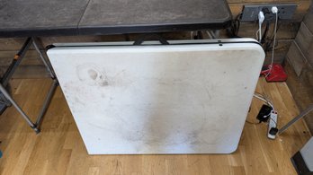 6 Ft Folding Table C4