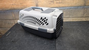 Small Pet Crate H1