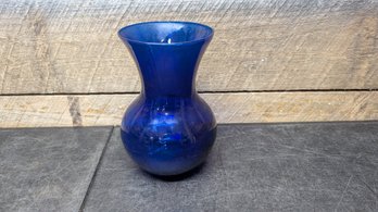 Vtg Blue Vase C1
