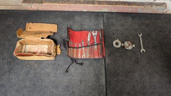 Vtg Bonney Tool Set J4