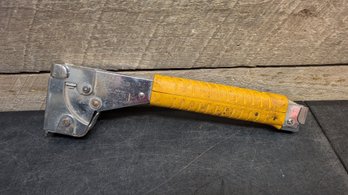 Construction Stapler J5