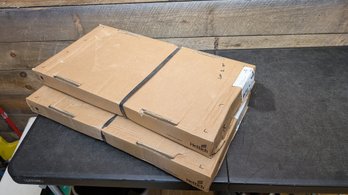 18 In Drawer Slides Lot 1 J2