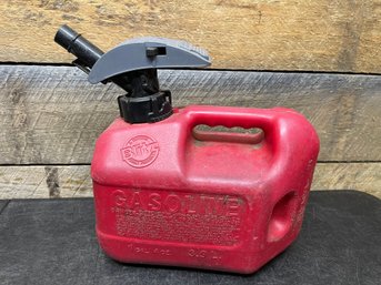 1 Gallon Gas Can (G2)