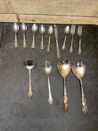 Silverware Lot Of 13 (h2)