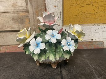 Vintage Nuova Capodimonte Fili Savastano Large Flower Centerpiece B2