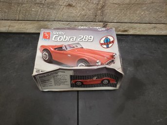 AMT 1/25 Scale 1963 Shelby Cobra 289 Plastic Model Kit RS2