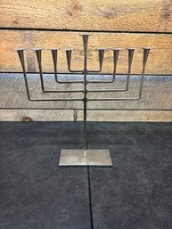 Menorah (G2)