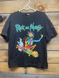 Rick & Morty T Shirt Size Medium (CR)