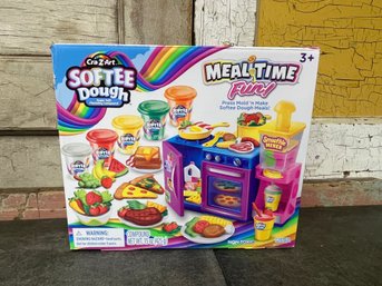 Softee Dough Meal Time Fun (D2)