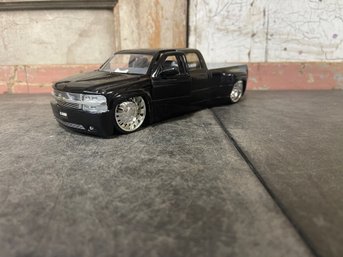 DUB City Diecast Truck (C3)