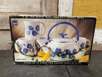 EKCO 2qt Tea Kettle With Four 10 1/2oz Mugs (J1)
