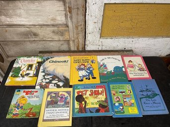 Children's Books Lot Of 11 (J1)